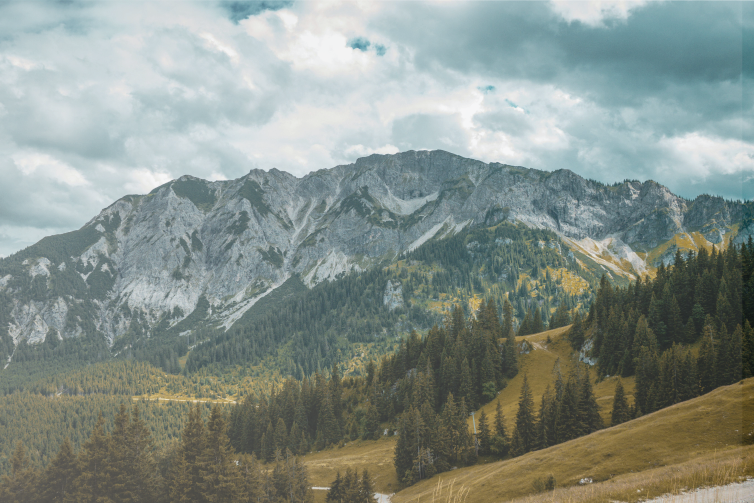 Best Mountain Destinations in Asia for Adventure Lovers