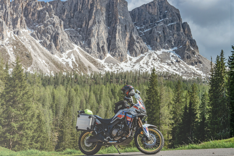 Tours and Travel Business Ideas That Actually Work